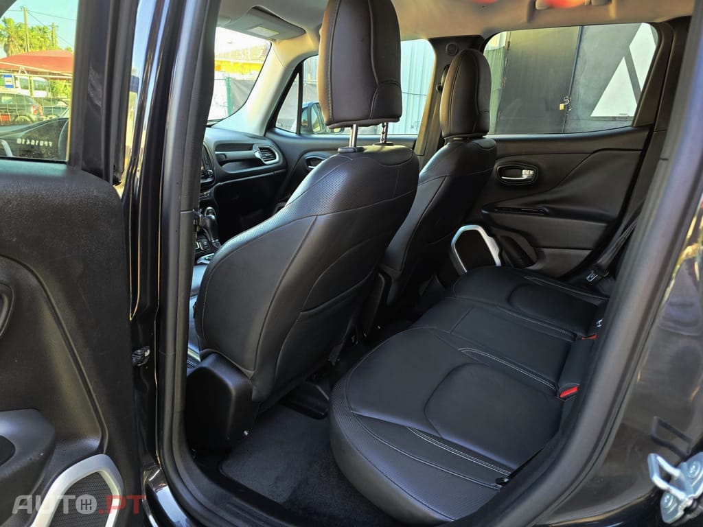 Jeep Renegade 2.0 MJD Trailhawk