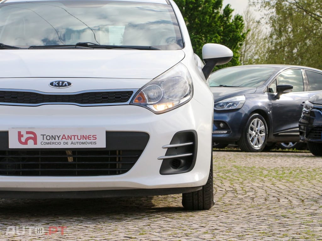 Kia Rio 1.2 CVVT LX