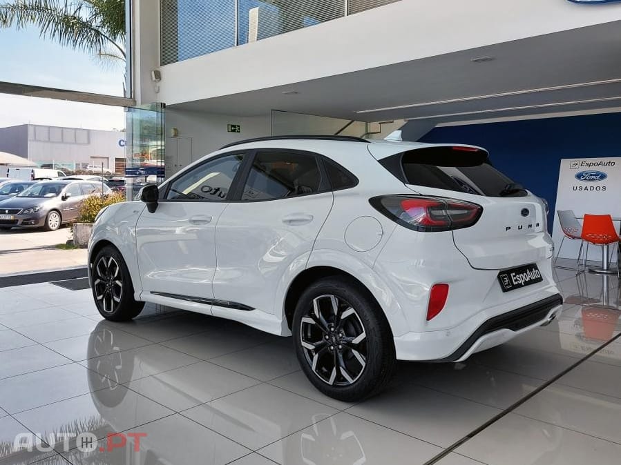 Ford Puma 1.0 EcoBoost MHEV ST-Line X