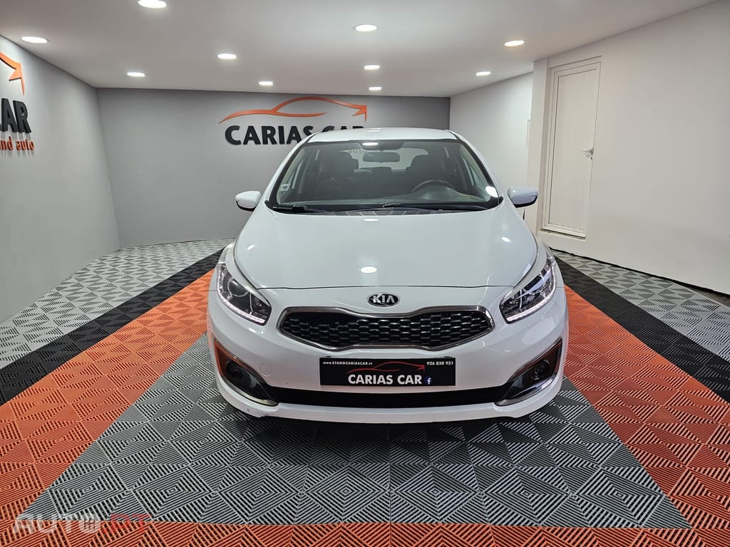 Kia Ceed 1.4 CRDi EX