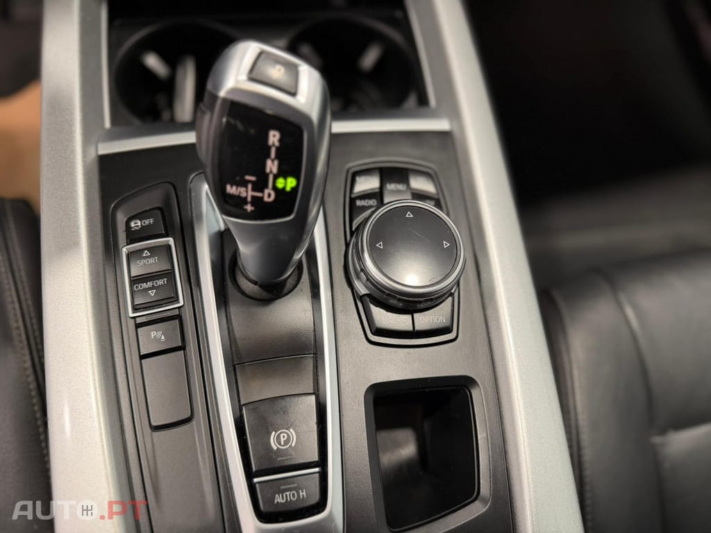 BMW X5 25 d sDrive Comfort 7L