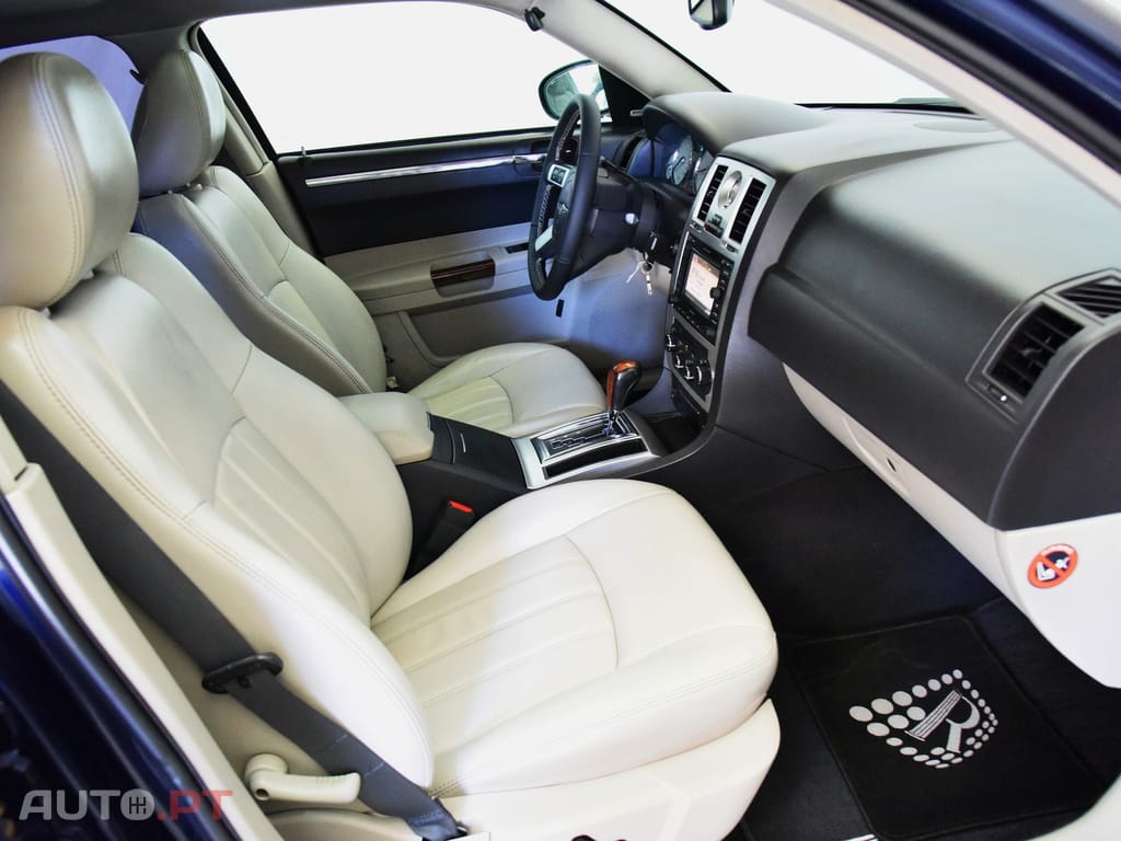 Chrysler 300 C 3.0 CRD