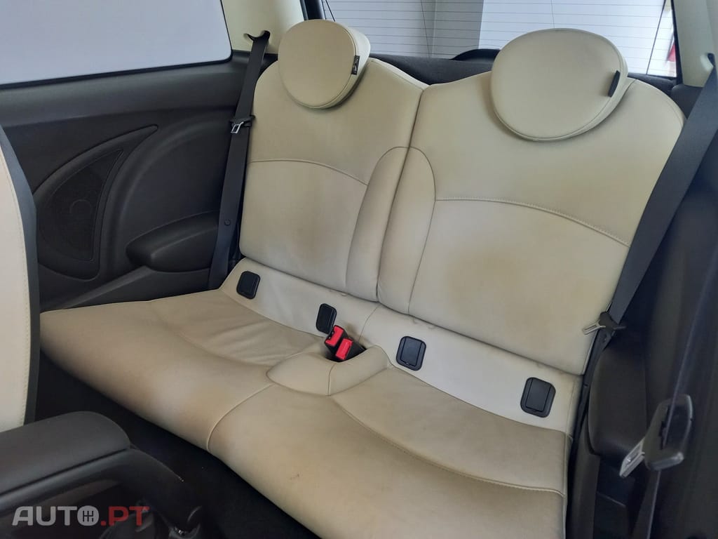 MINI Cooper D