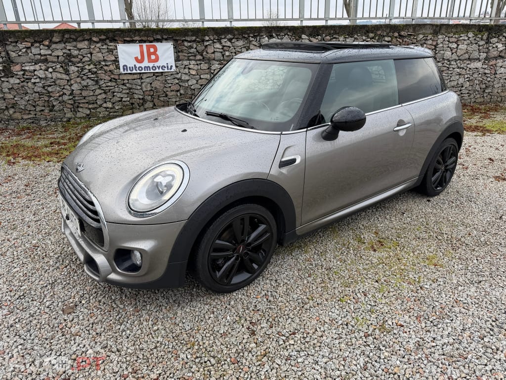 MINI Cooper Cooper D