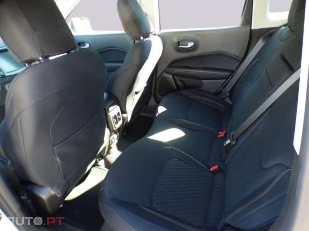 Jeep Compass Longitude I.V.A DEDUTIVEL 