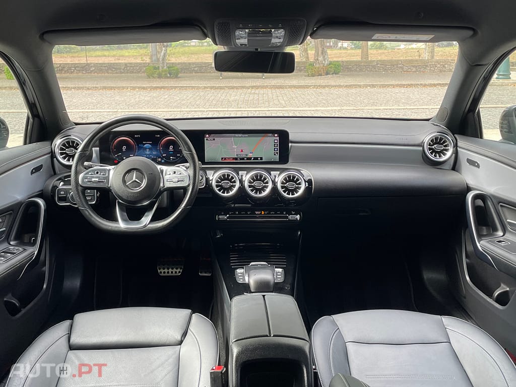 Mercedes-Benz A 250 e 8G-DCT AMG Line
