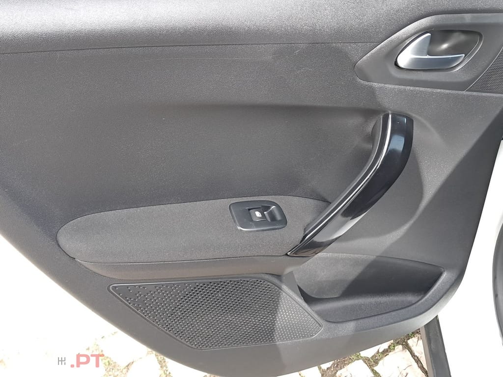 Peugeot 2008 1.5 BlueHDi Signature