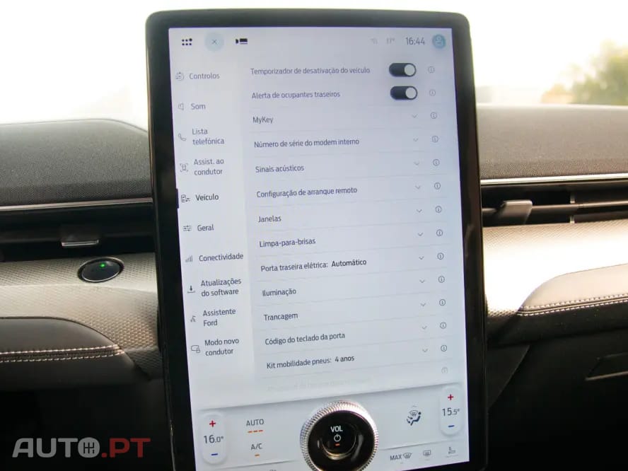 Ford Mustang Mach-E Standard