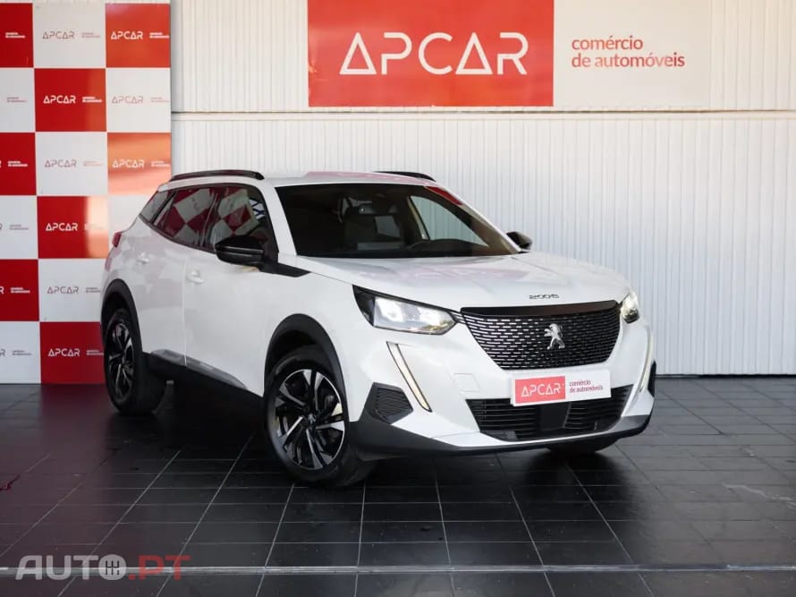 Peugeot 2008 1.2 PureTech Allure EAT8