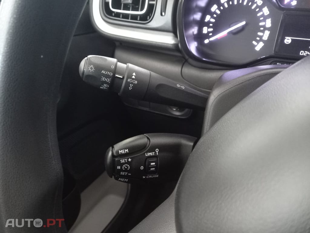 Citroen C3 1.2 PureTech Shine EAT6