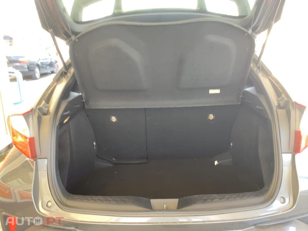 Toyota C-HR 1.8 HSD Comfort+P.Style