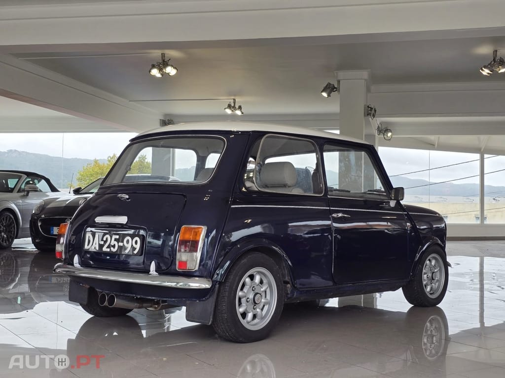 MINI 850 De Luxe