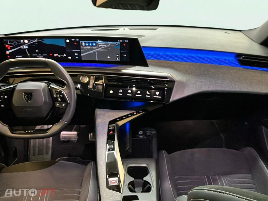 Peugeot 3008 1.2 Hybrid Allure e-DCS6