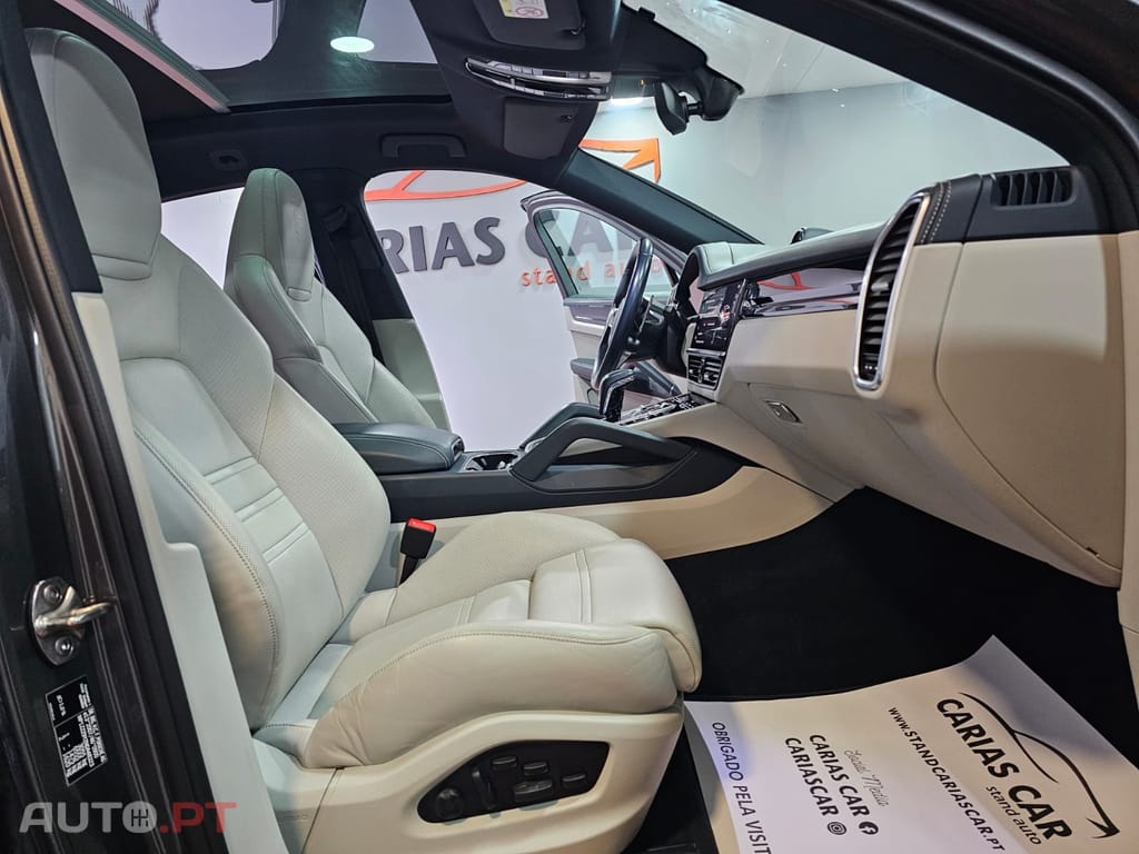 Porsche Cayenne E-Hybrid Platinum Edition