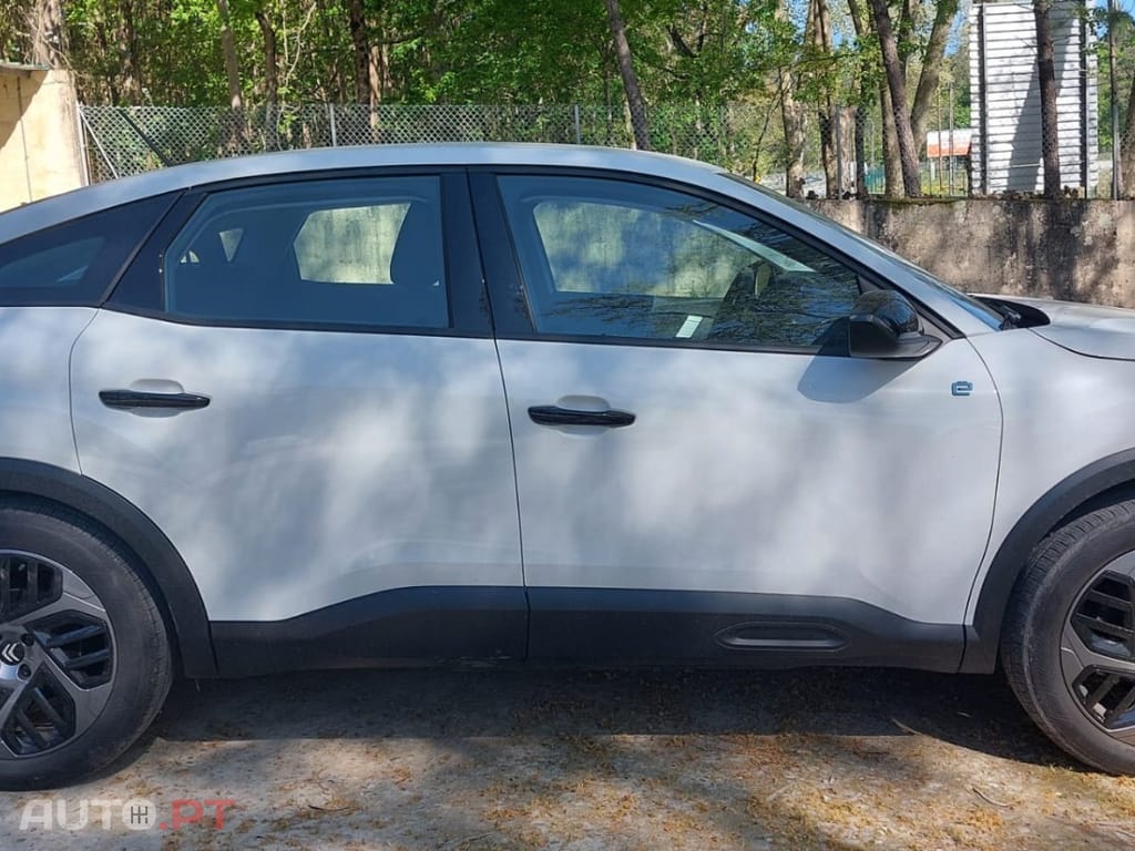 Citroen e-C4 136 YOU