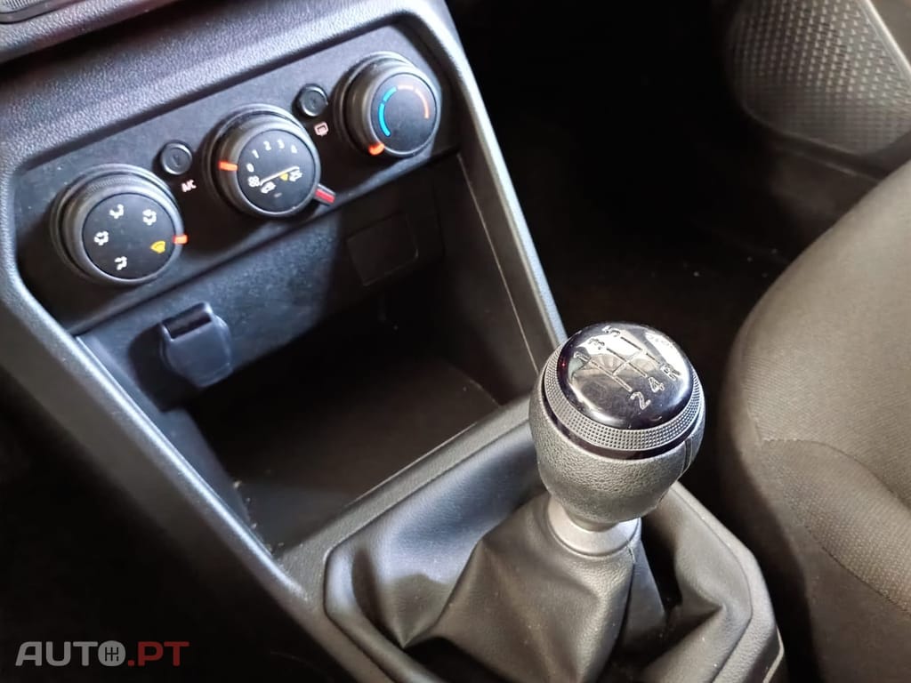 Dacia Sandero 1.0 SCe Essential