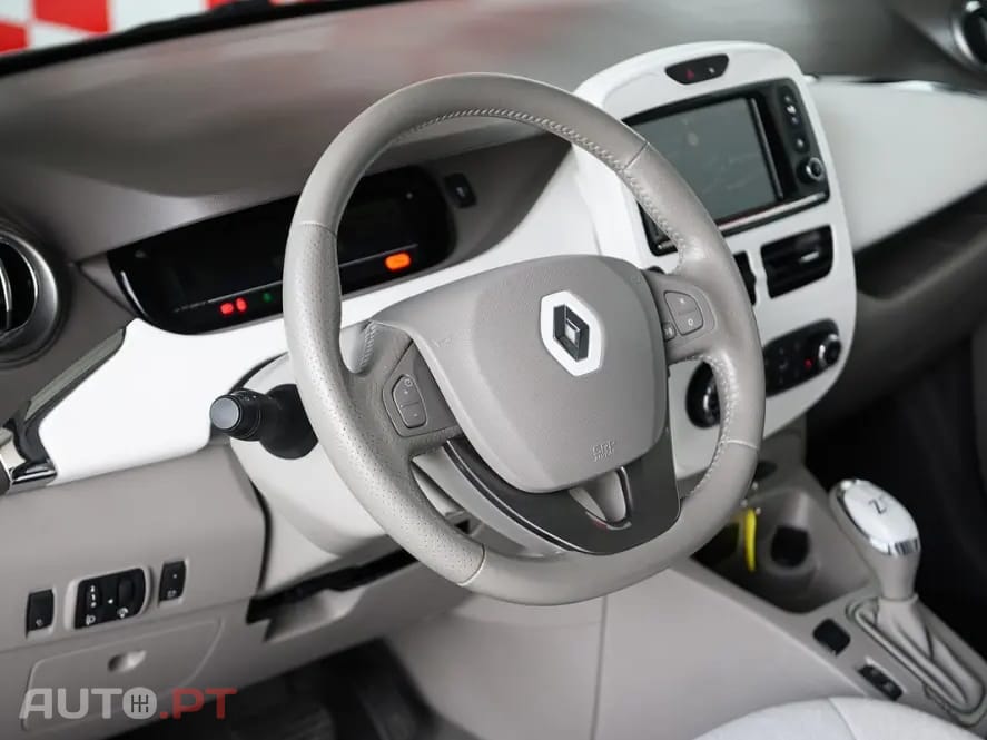 Renault Zoe (c/ Bateria) 41 kwh Intens