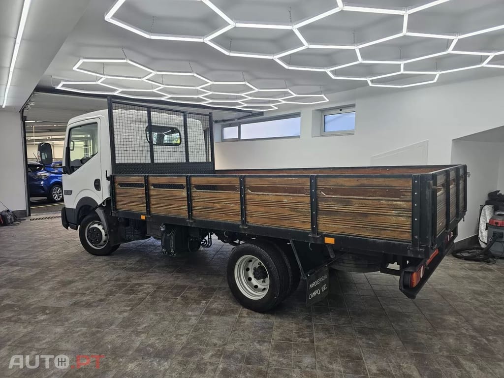Nissan Cabstar Cabstar NT400 35.13