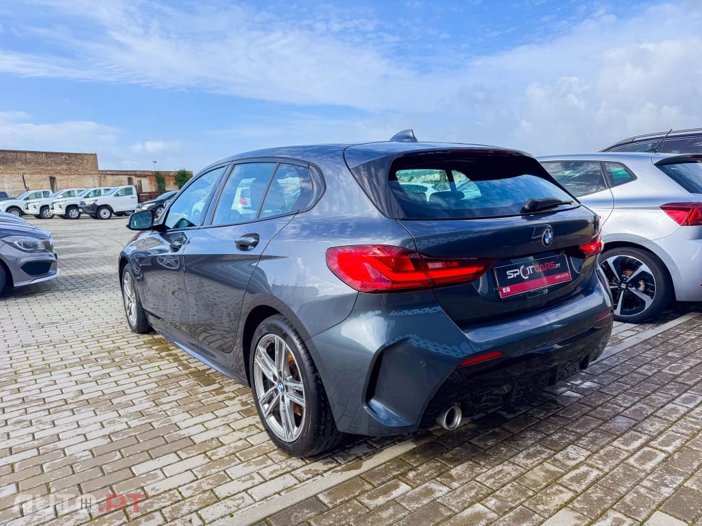 BMW 116 d Pack Desportivo M