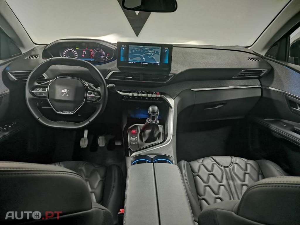 Peugeot 5008 1.2 PureTech Allure Pack