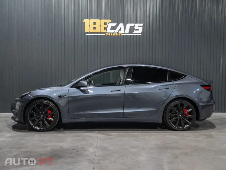 Tesla Model 3 Performance Dual Motor AWD