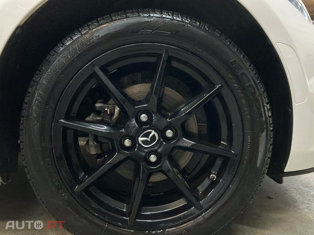 Mazda MX-5 1.5 Sky-G Excellence Navi