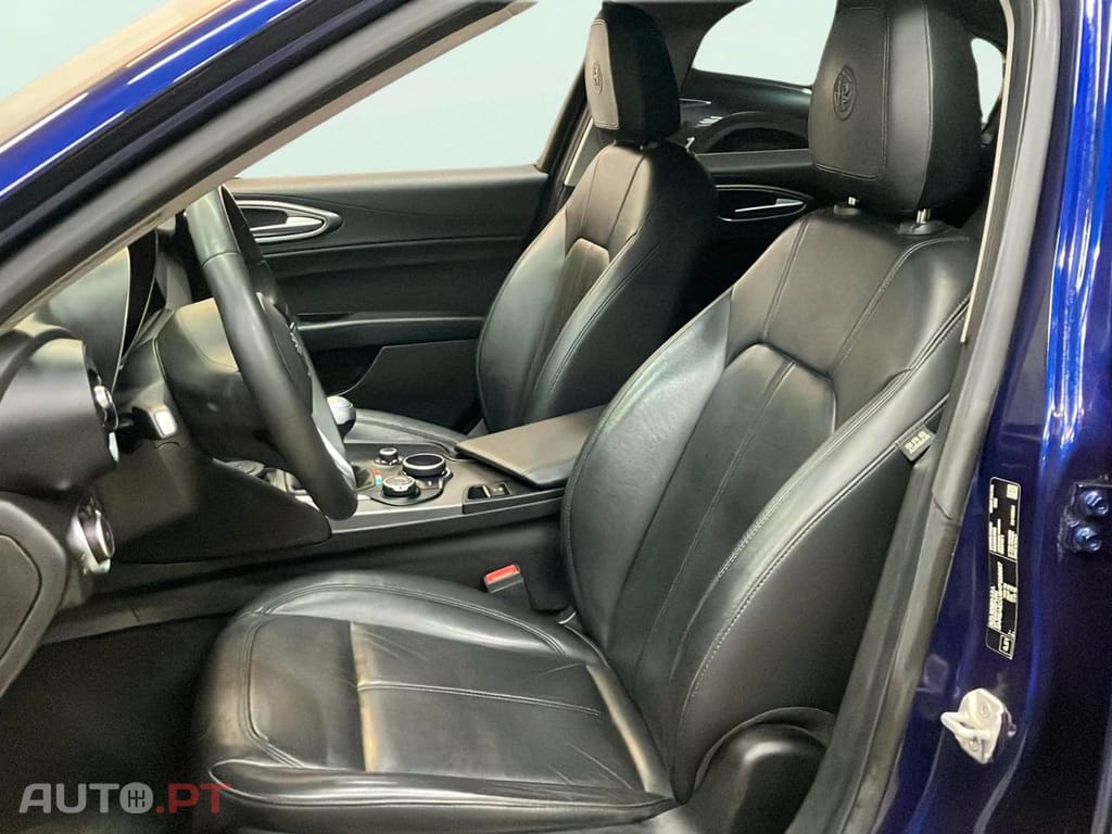 Alfa Romeo Giulia 2.2 D Super