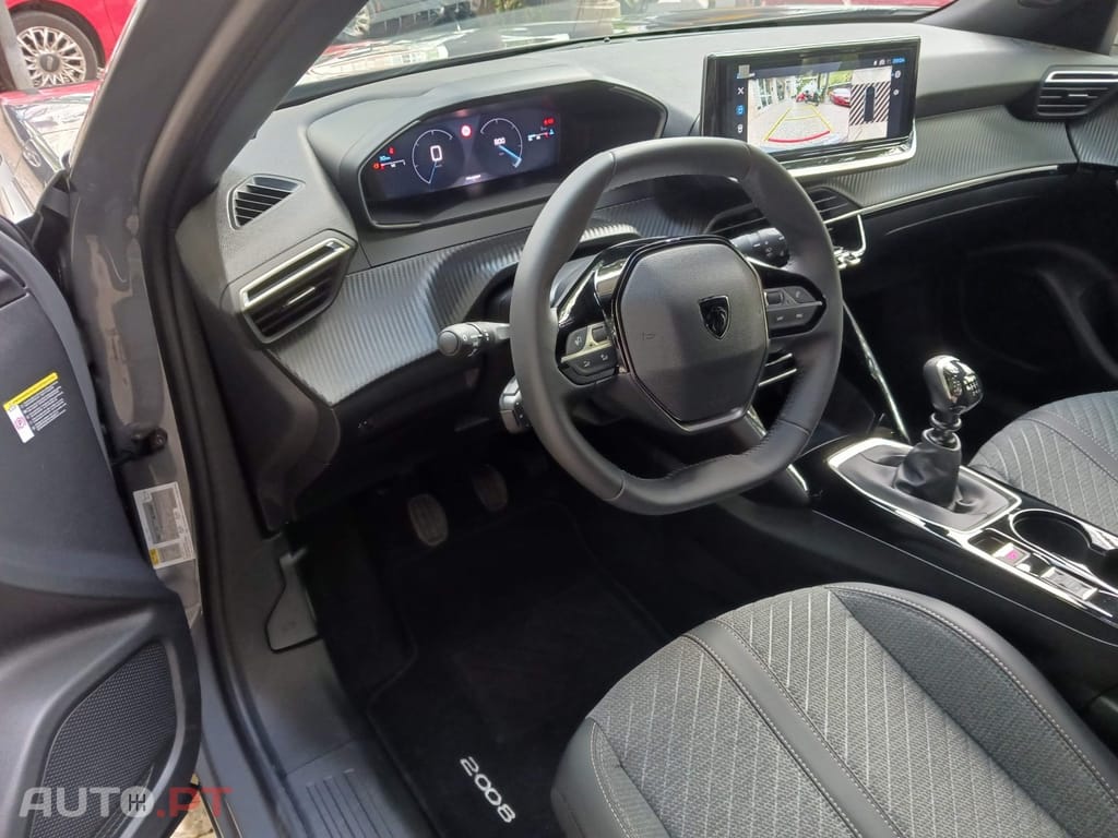 Peugeot 2008 1.2 PureTech Allure Pack