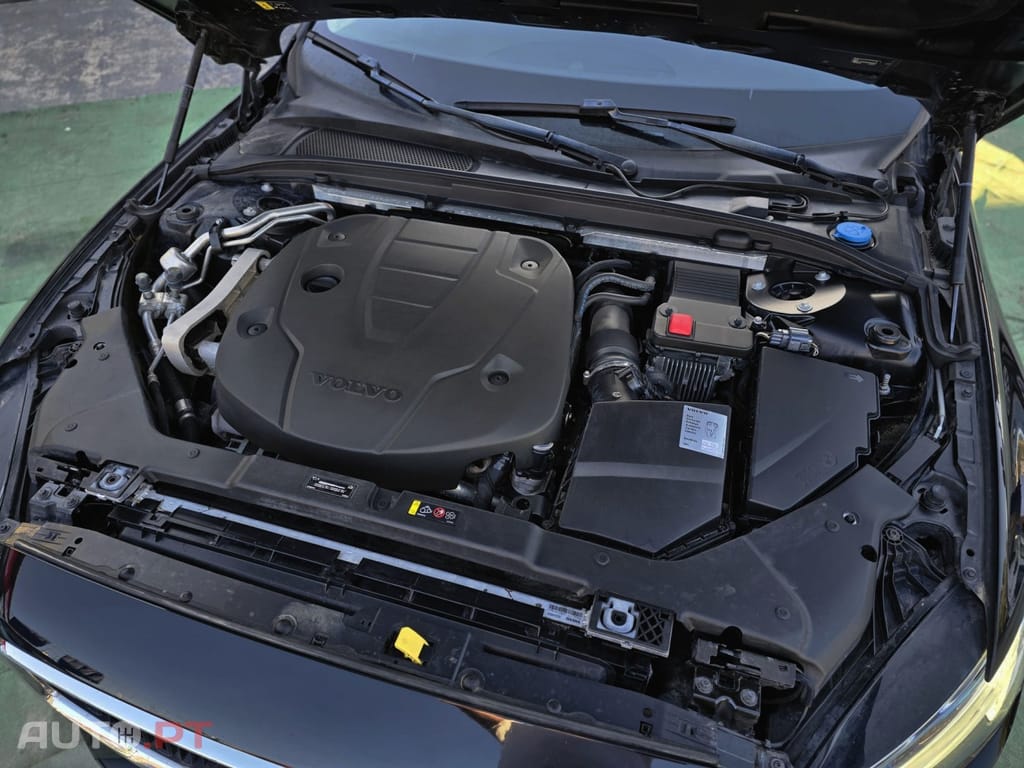 Volvo V60 2.0 D3 Momentum Plus Geartronic