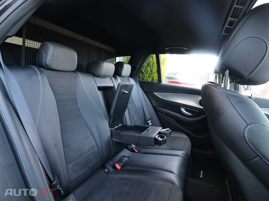 Mercedes-Benz E 300 Amg Line