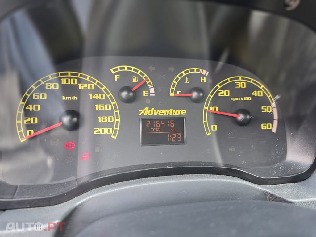 Fiat Strada 1.3 M-Jet CD Adventure