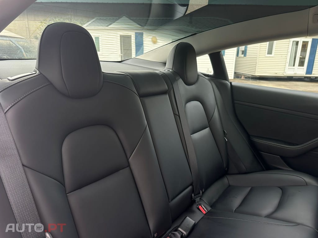 Tesla Model 3 Standard RWD Plus