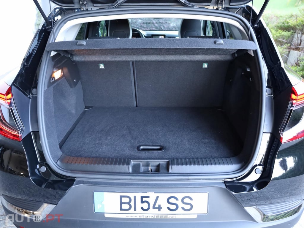 Renault Captur 1.3 TCe Intens EDC