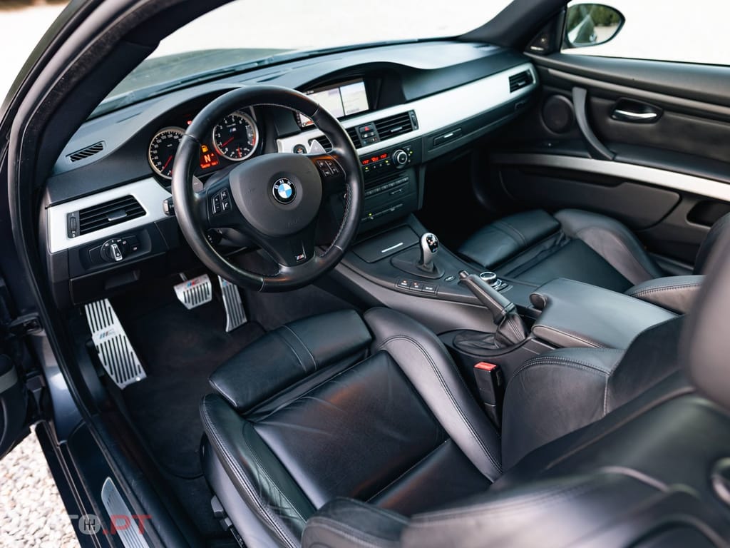 BMW M3 Auto