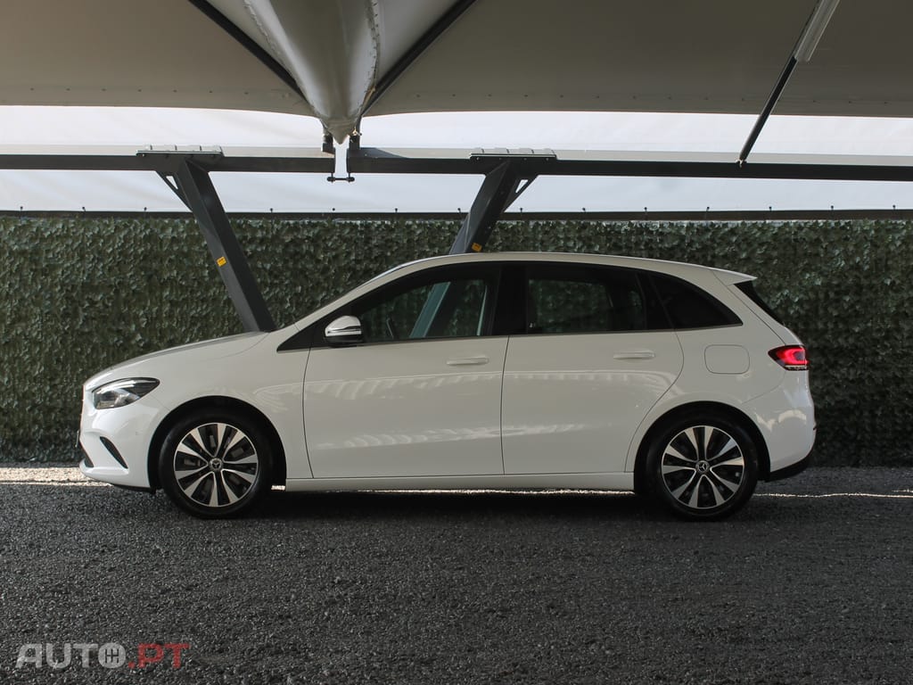 Mercedes-Benz B 250 e Style Plus