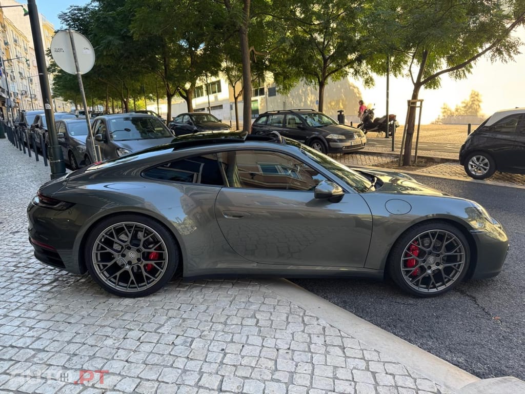 Porsche 911 Carrera 4S PDK