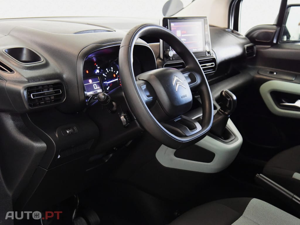Citroen Berlingo 1.5 BlueHDi XL Feel 7L