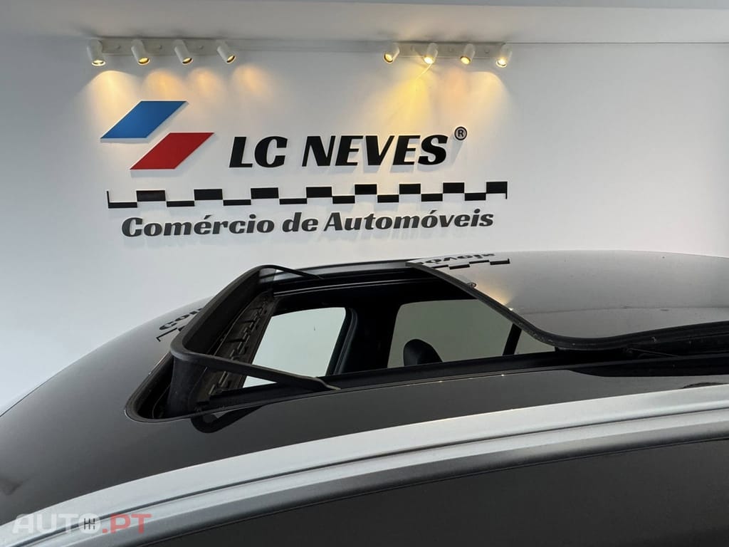 Mercedes-Benz A 250 e AMG Line