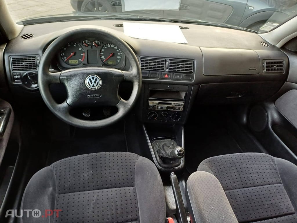 Volkswagen Golf 1.4i Confortline