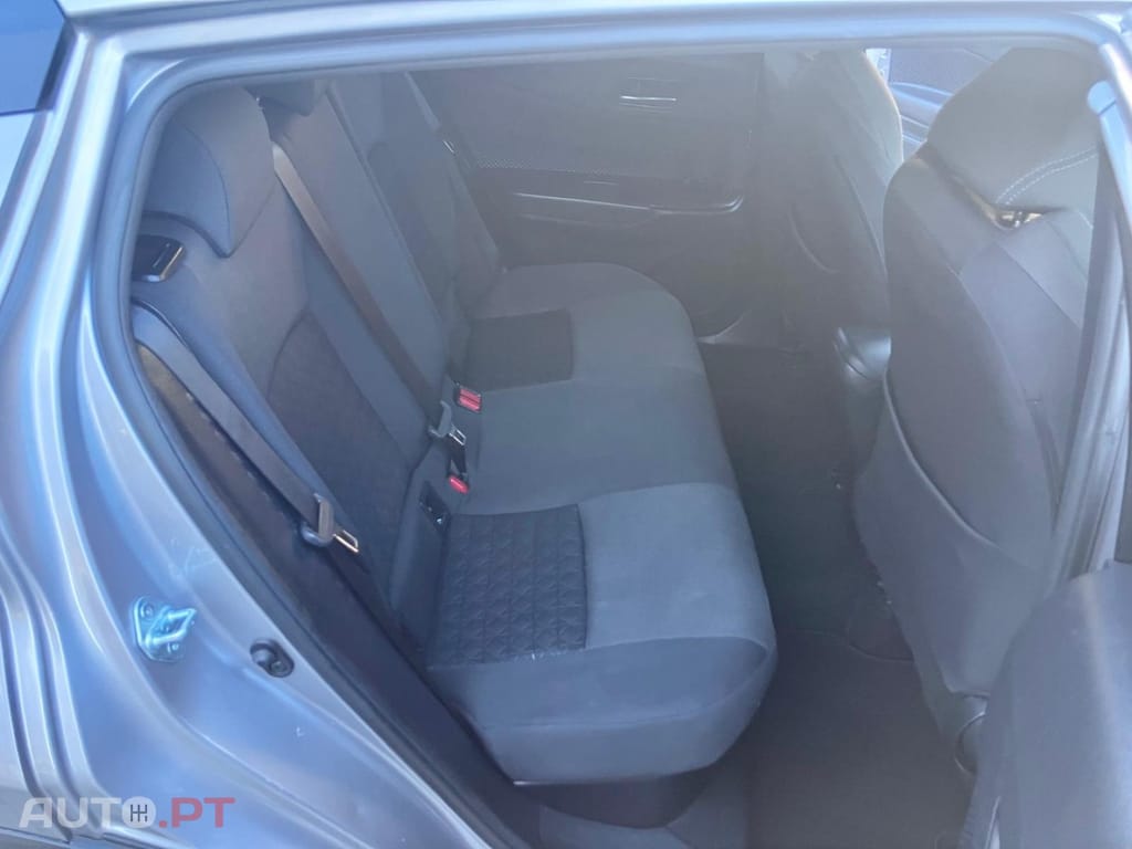 Toyota C-HR 1.8 Hybrid Exclusive