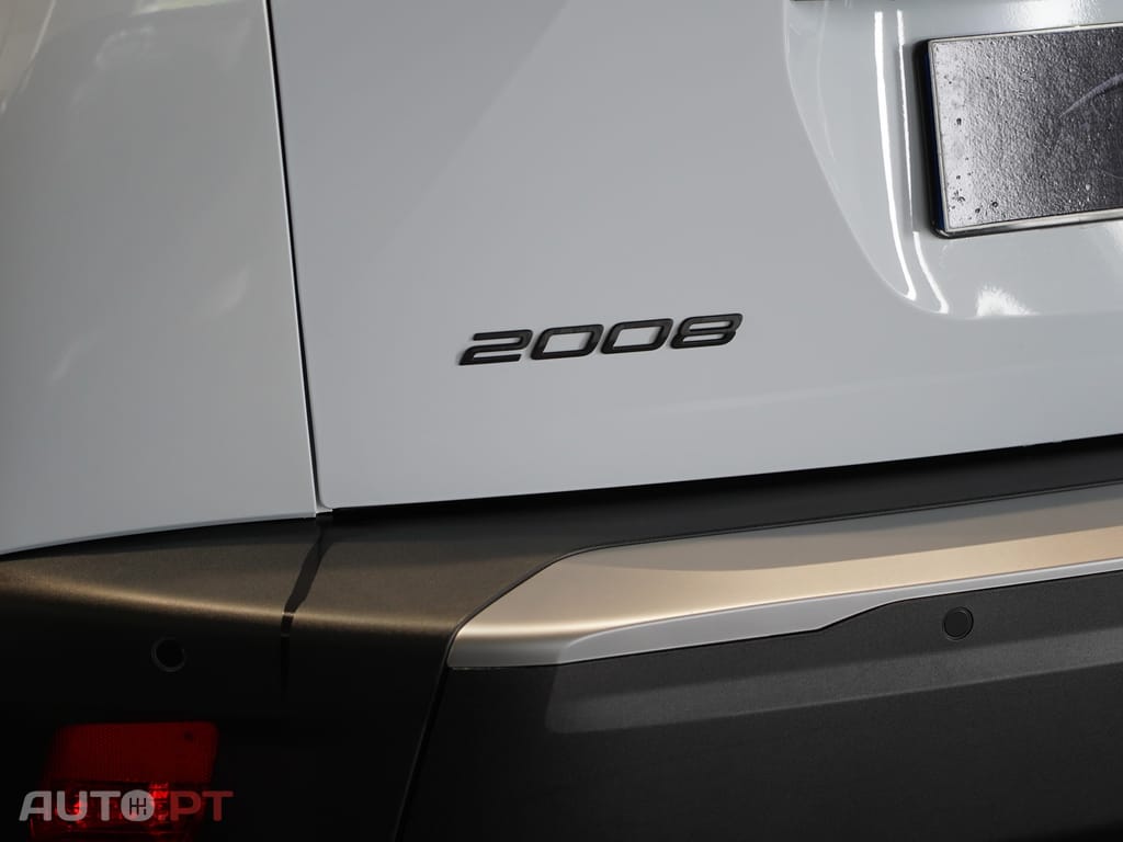 Peugeot 2008 1.2 PureTech Allure