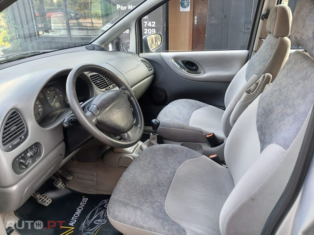 Ford Galaxy 1.9 TDI 7Lugares