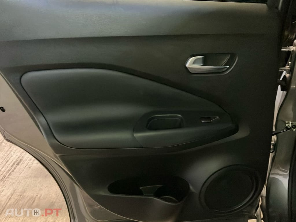 Nissan Juke 1.0 DIG-T 114 N-Connecta