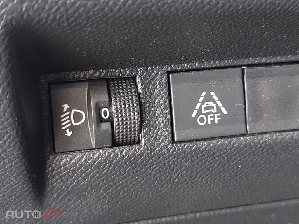 Peugeot 2008 1.5 BlueHDi Active Pack