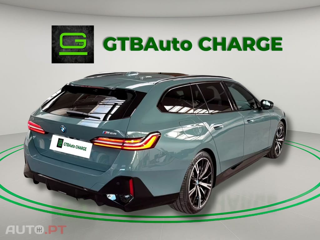 BMW i5 I.V.A DEDUTIVEL M60 xDrive Touring 