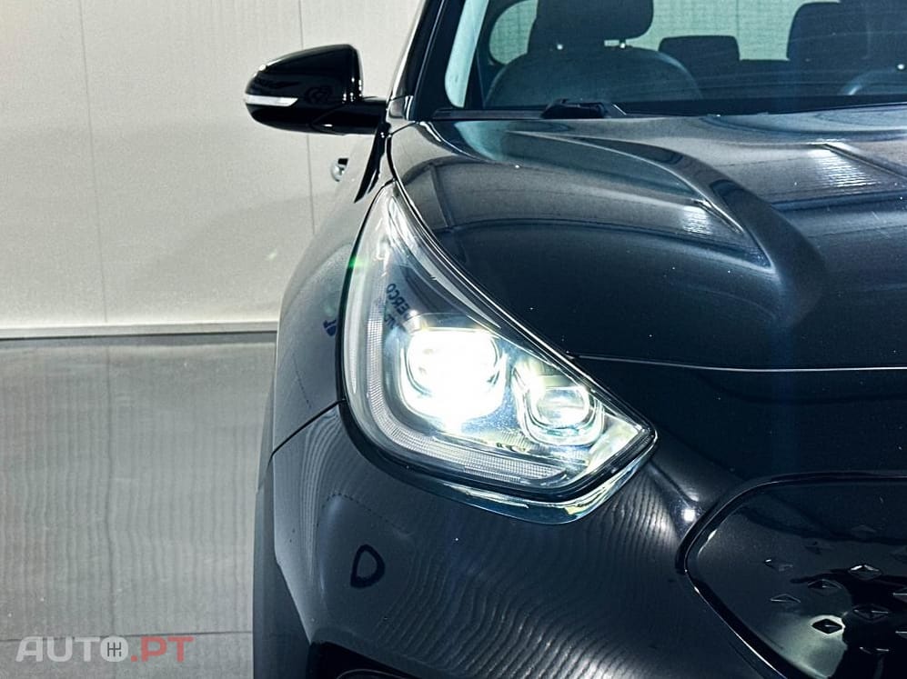 Kia Niro 64kWh Premium Pack