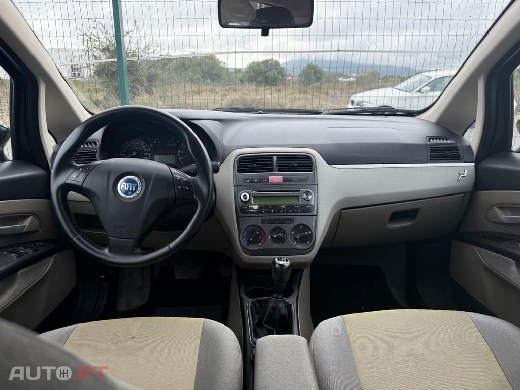 Fiat Punto Auto