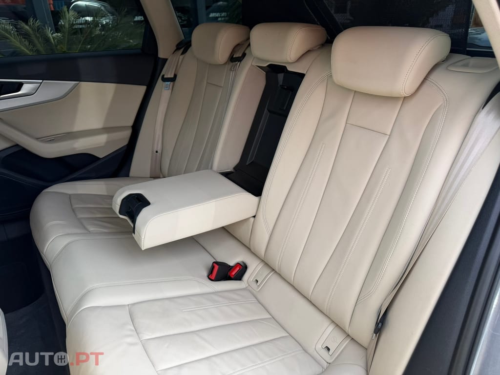 Audi A4 Avant 40 TDI Advanced S tronic