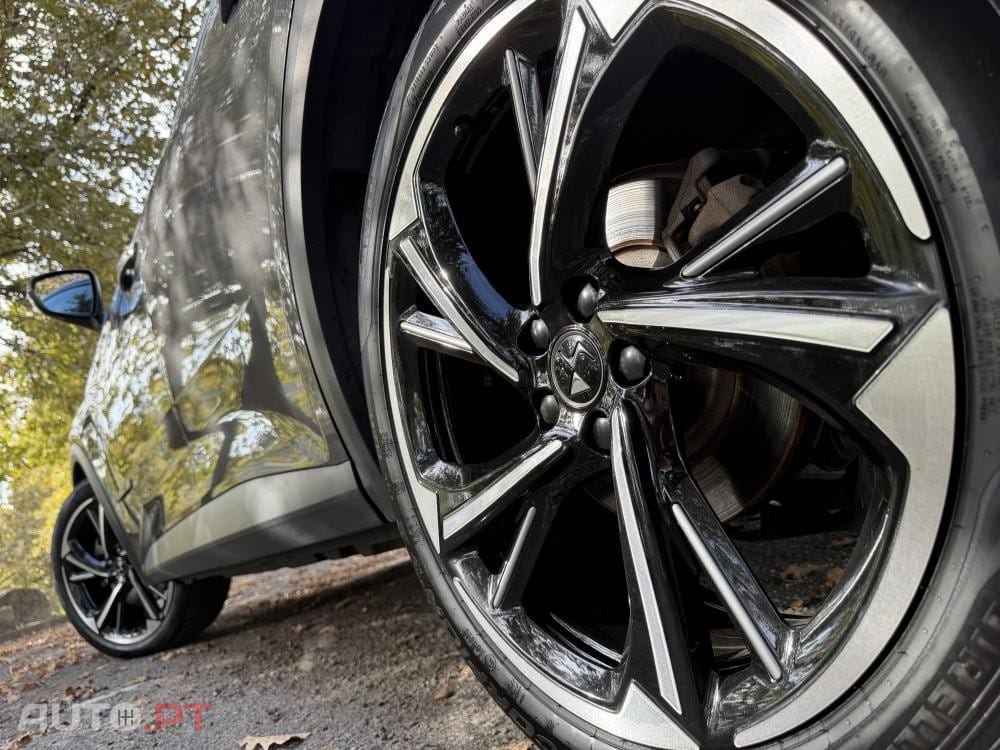 DS DS7 Crossback E-Tense Performance Line+ EAT8