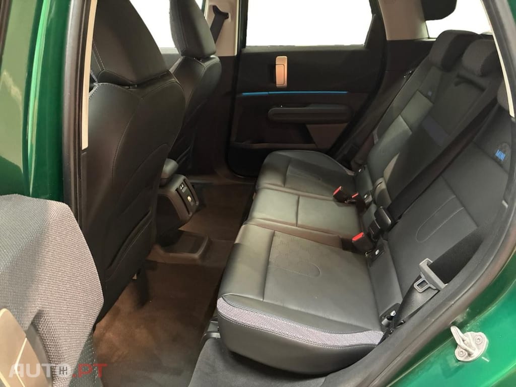 MINI Countryman C Essential DKC7